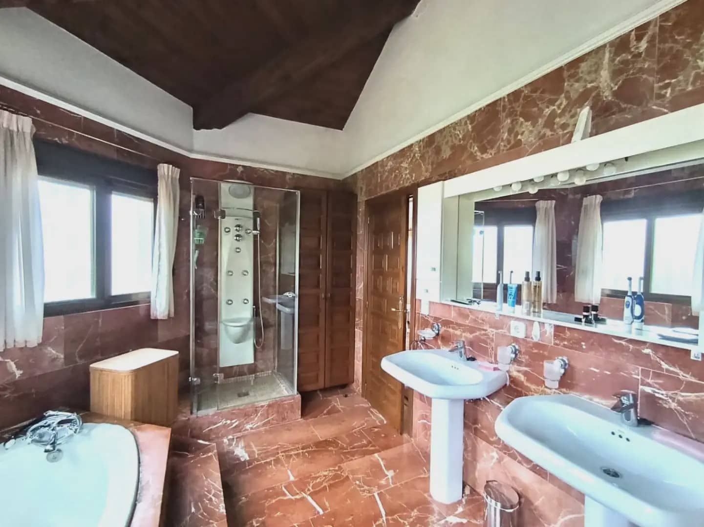 4 sypialnia Willa na sprzedaż w Denia z basenem garażem - 850 000 € (Ref: 10090049)