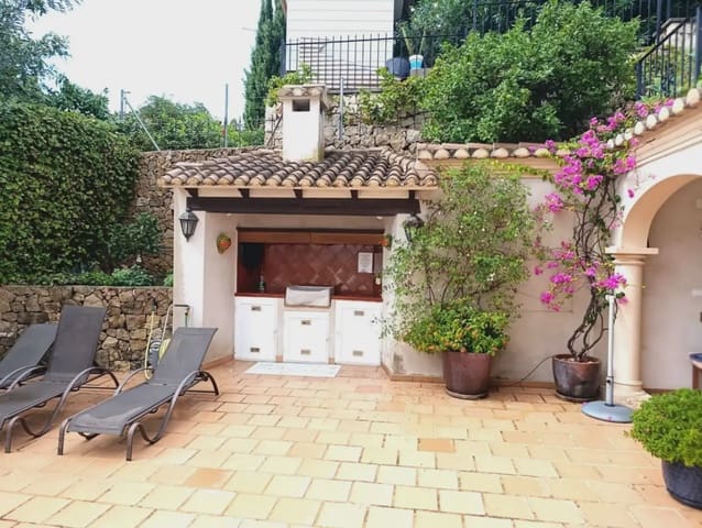 4 sypialnia Willa na sprzedaż w La Pedrera - Vessanes, Dénia z basenem garażem - 850 000 € (Ref: 10090049)
