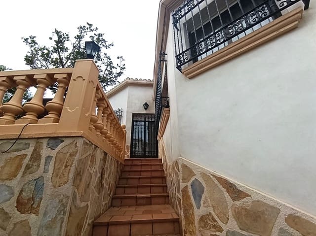4 Zimmer Villa zu verkaufen in La Pedrera - Vessanes, Dénia mit Pool Garage - 850.000 € (Ref: 10090049)