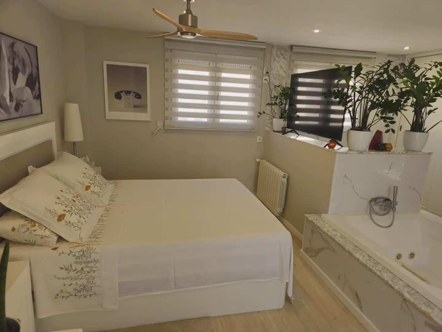 2 bedroom Penthouse for sale in Denia - € 415,000 (Ref: 10113429)