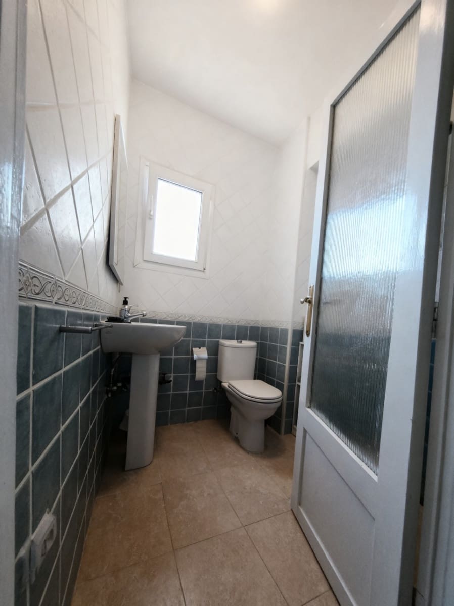 2 bedroom Flat for sale in Denia with garage - € 246,000 (Ref: 10168091)