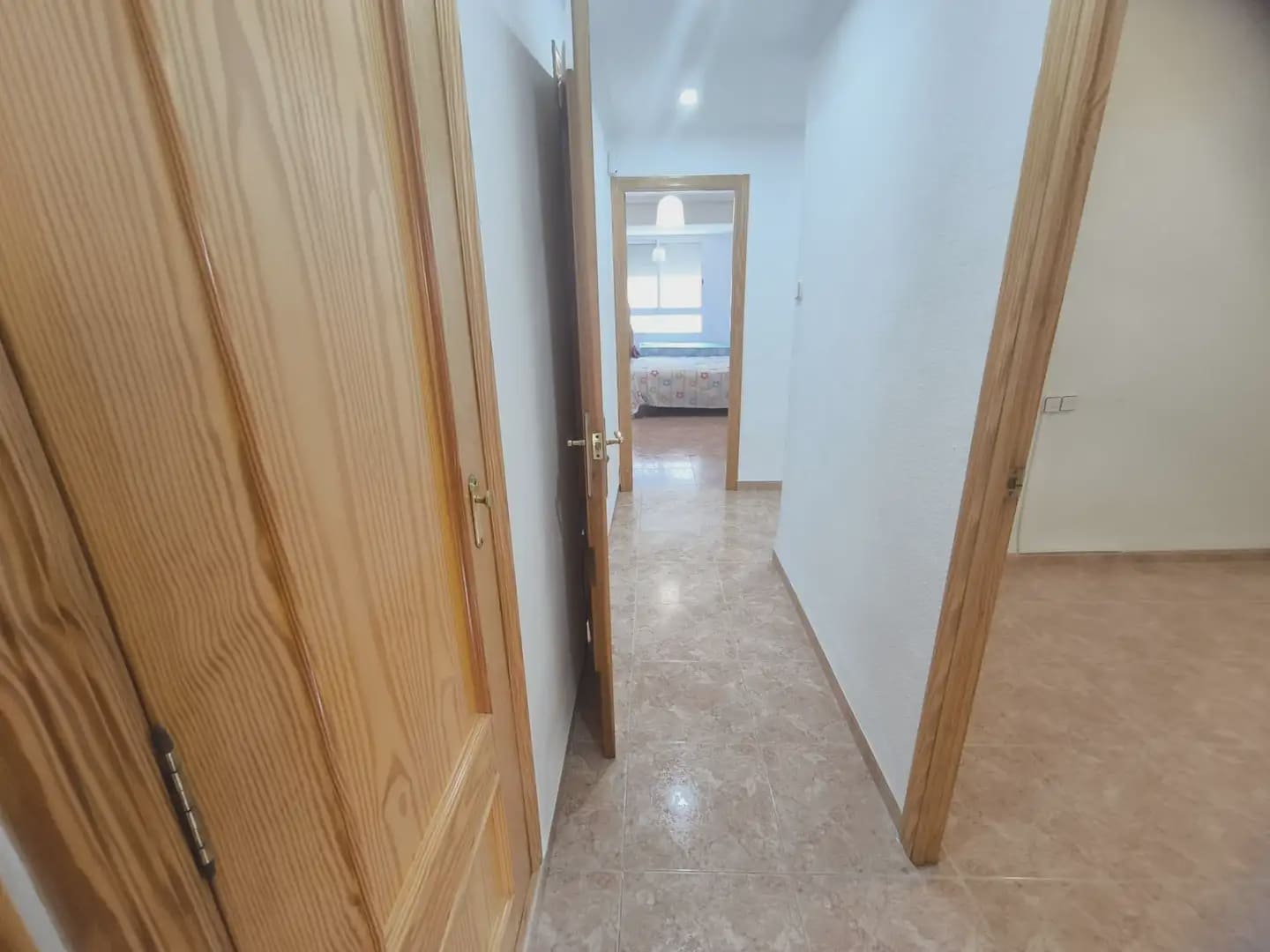 4 bedroom Flat for sale in Alcoy / Alcoi - € 125,000 (Ref: 10086445)