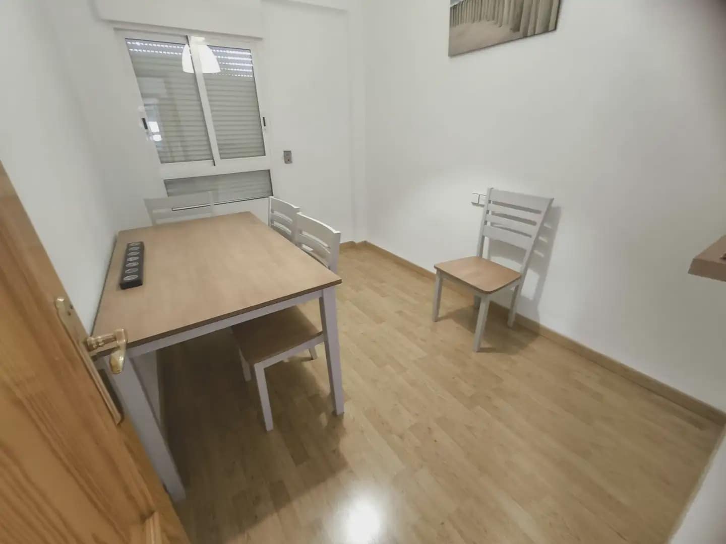 4 bedroom Flat for sale in Alcoy / Alcoi - € 125,000 (Ref: 10086445)