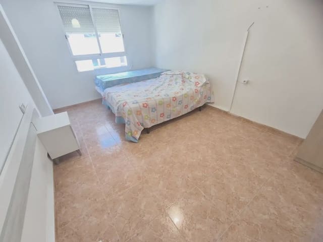4 soveværelse Lejlighed til salg i Alcoy / Alcoi - € 125.000 (Ref: 10086445)