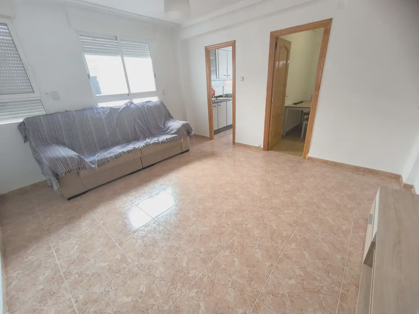 4 bedroom Flat for sale in Alcoy / Alcoi - € 125,000 (Ref: 10086445)