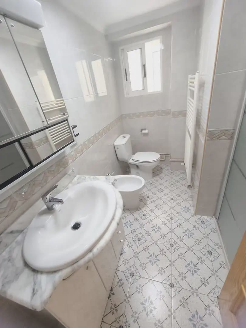 Piso de 3 habitaciones en Alcoy / Alcoi en venta - 185.000 € (Ref: 10086447)