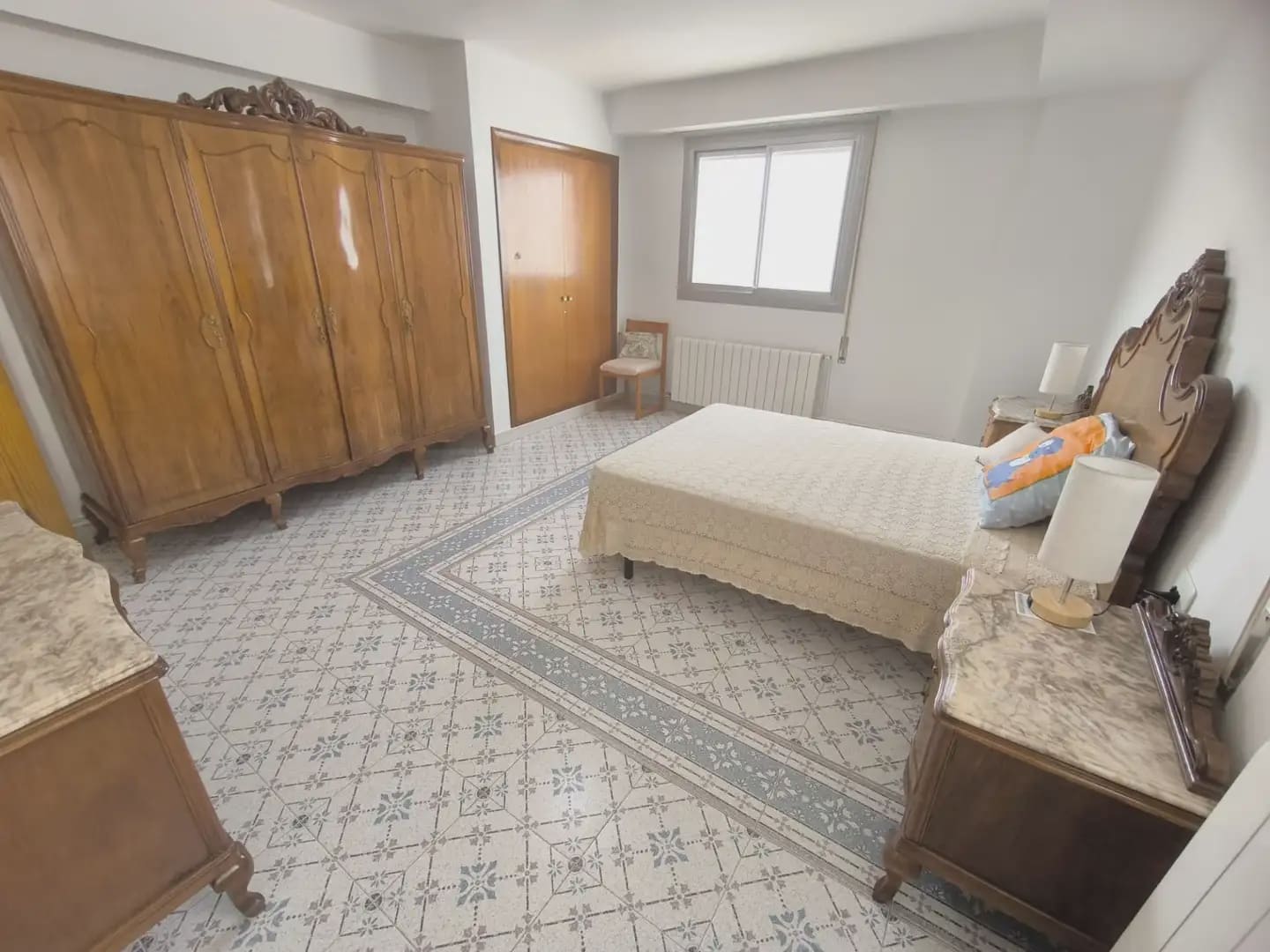 Piso de 3 habitaciones en Alcoy / Alcoi en venta - 185.000 € (Ref: 10086447)