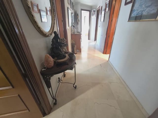 Piso de 3 habitaciones en Alcoy / Alcoi en venta - 160.000 € (Ref: 10086448)