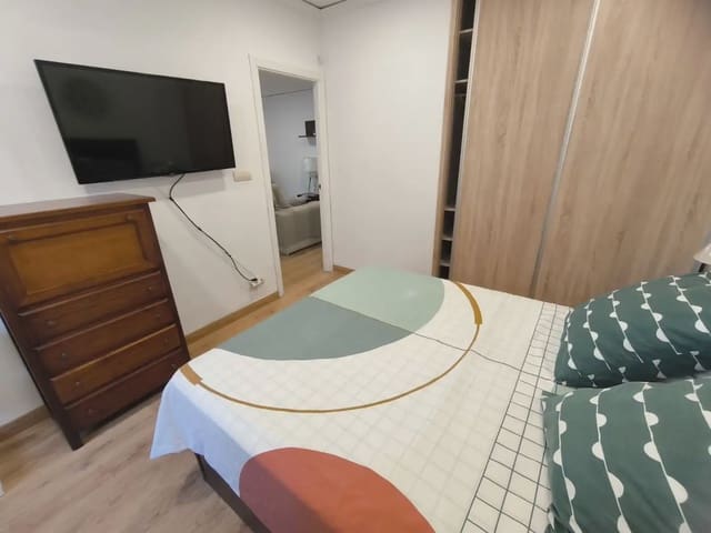 2 soverom Leilighet til leie i Alcoy / Alcoi - € 590 (Ref: 10086450)