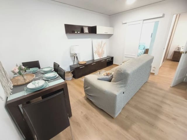 2 soverom Leilighet til leie i Alcoy / Alcoi - € 590 (Ref: 10086450)