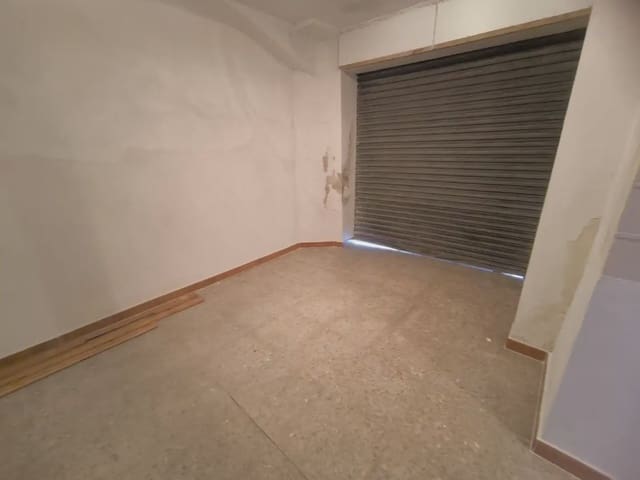 4 soveværelse Rækkehus til salg i Cocentaina - € 80.000 (Ref: 10086451)
