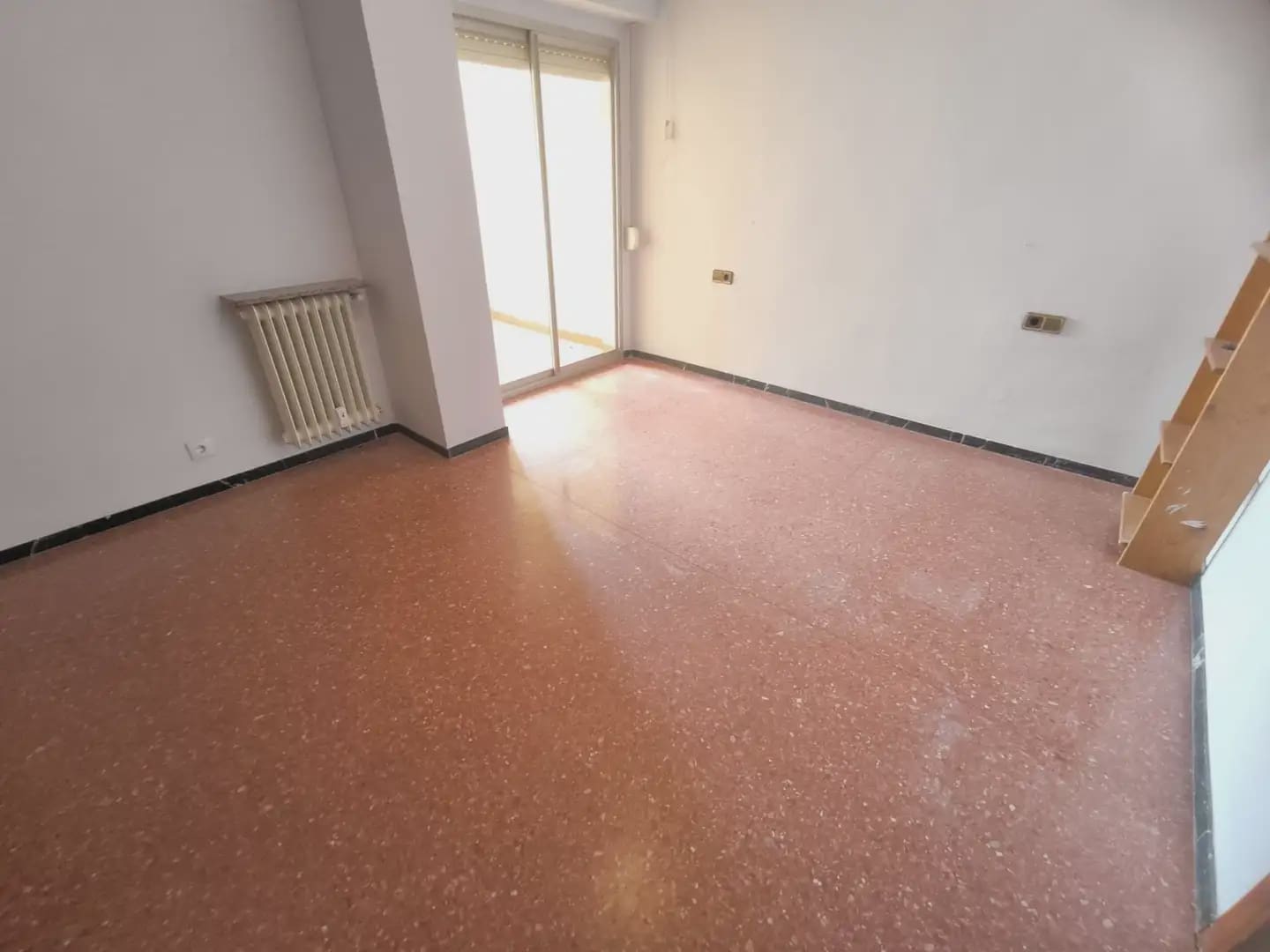 4 quarto Apartamento para venda em Alcoy / Alcoi - 200 000 € (Ref: 10086460)