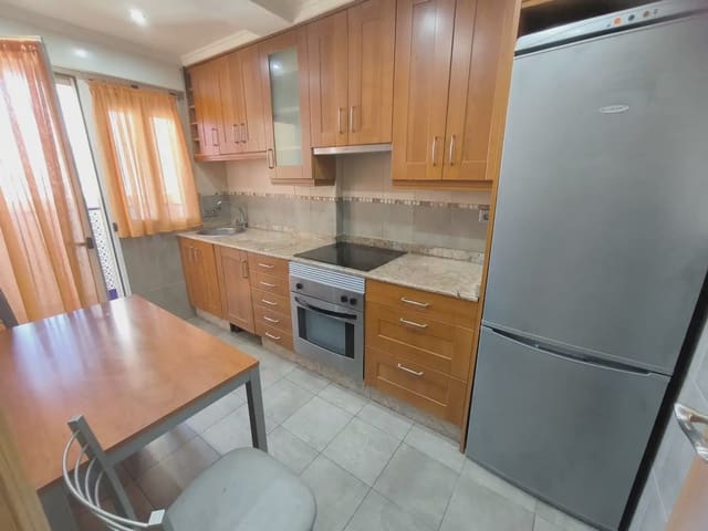 3 soverom Leilighet til leie i Alcoy / Alcoi - € 650 (Ref: 10086461)