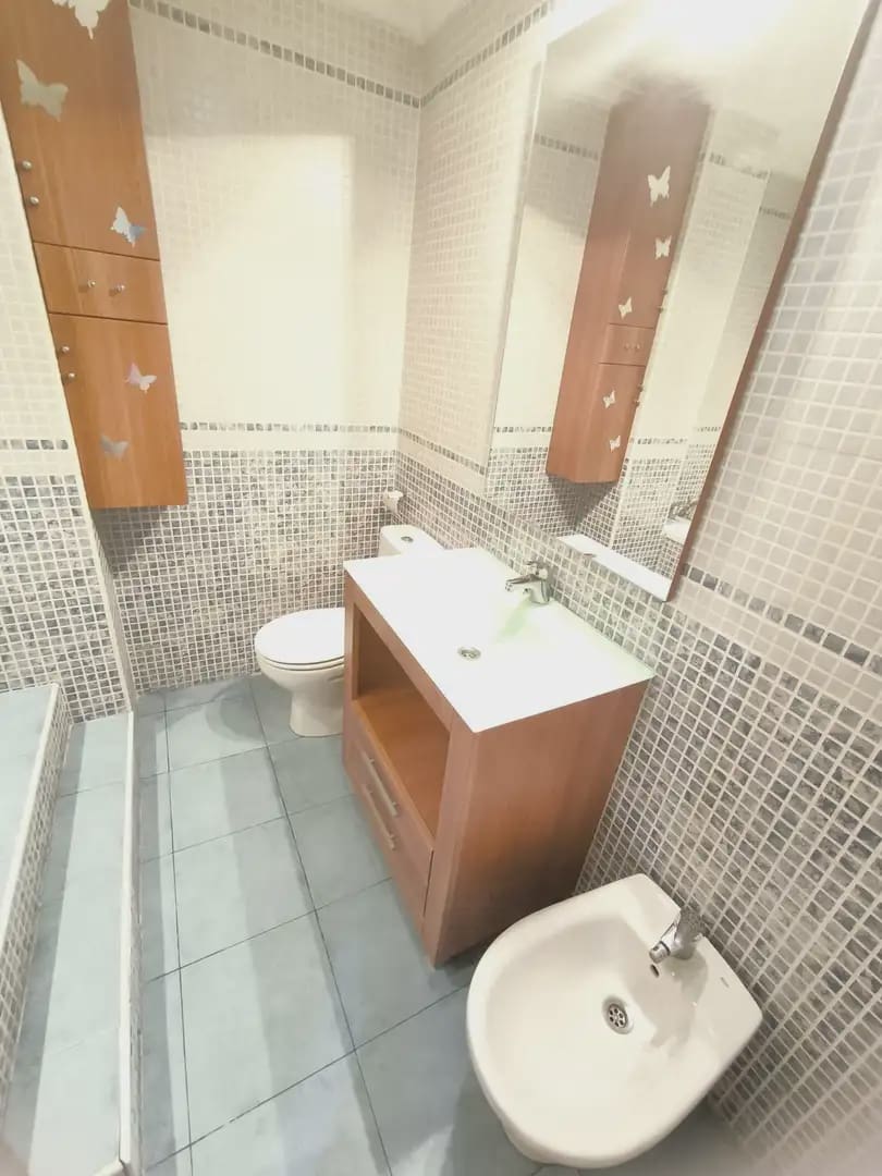 3 soverom Leilighet til leie i Alcoy / Alcoi - € 650 (Ref: 10086461)