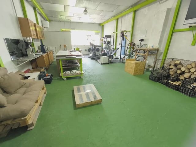 Kommersiell till salu i Alcoy / Alcoi - 66 000 € (Ref: 10086463)