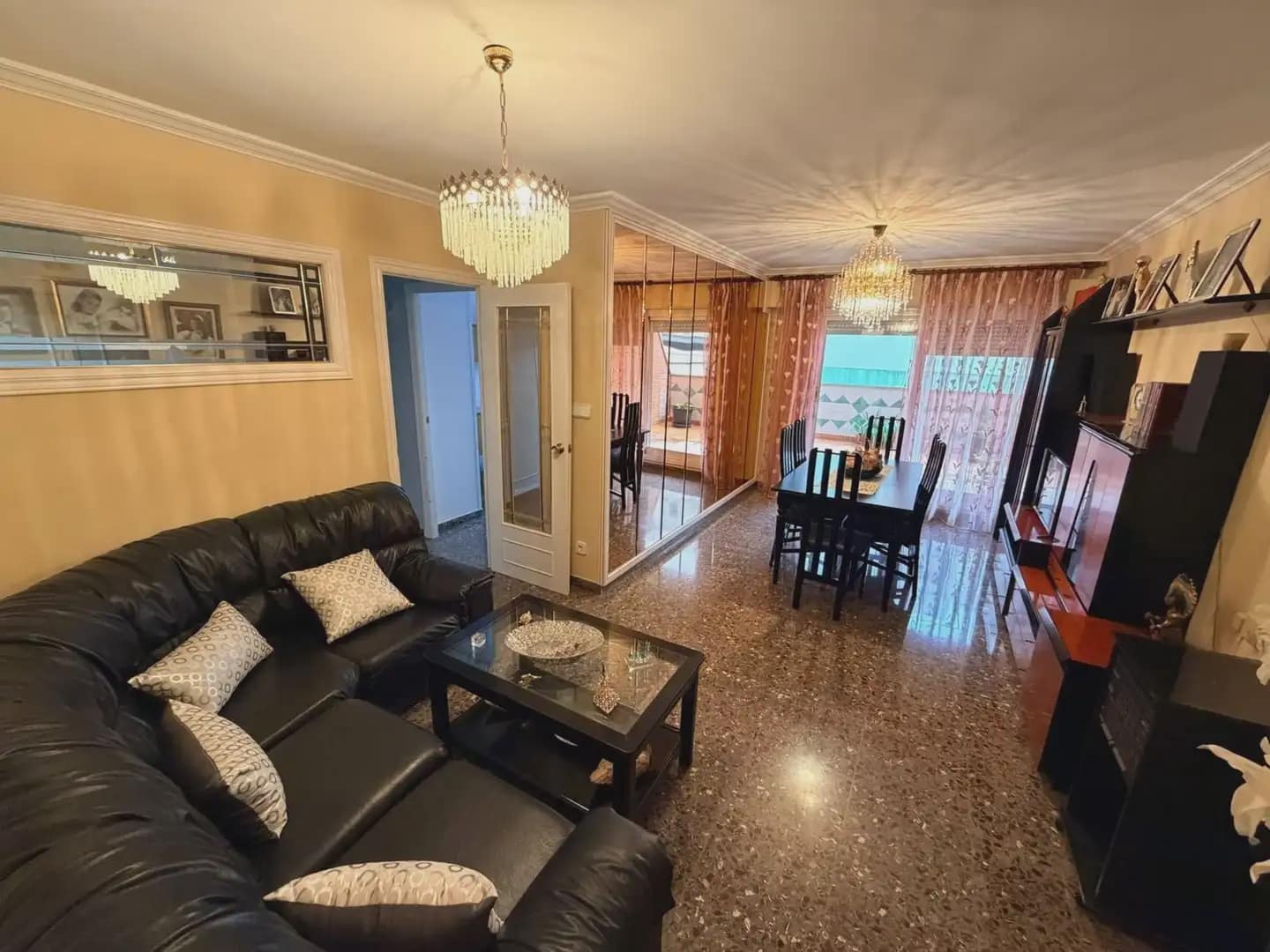 Piso de 3 habitaciones en Alcoy / Alcoi en venta - 165.000 € (Ref: 10086476)