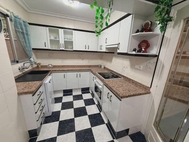 Piso de 3 habitaciones en Alcoy / Alcoi en venta - 165.000 € (Ref: 10086476)