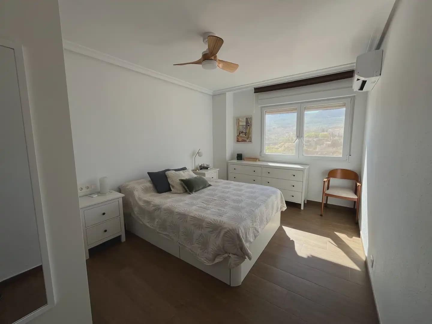 Piso de 4 habitaciones en Alcoy / Alcoi en venta - 265.000 € (Ref: 10086477)