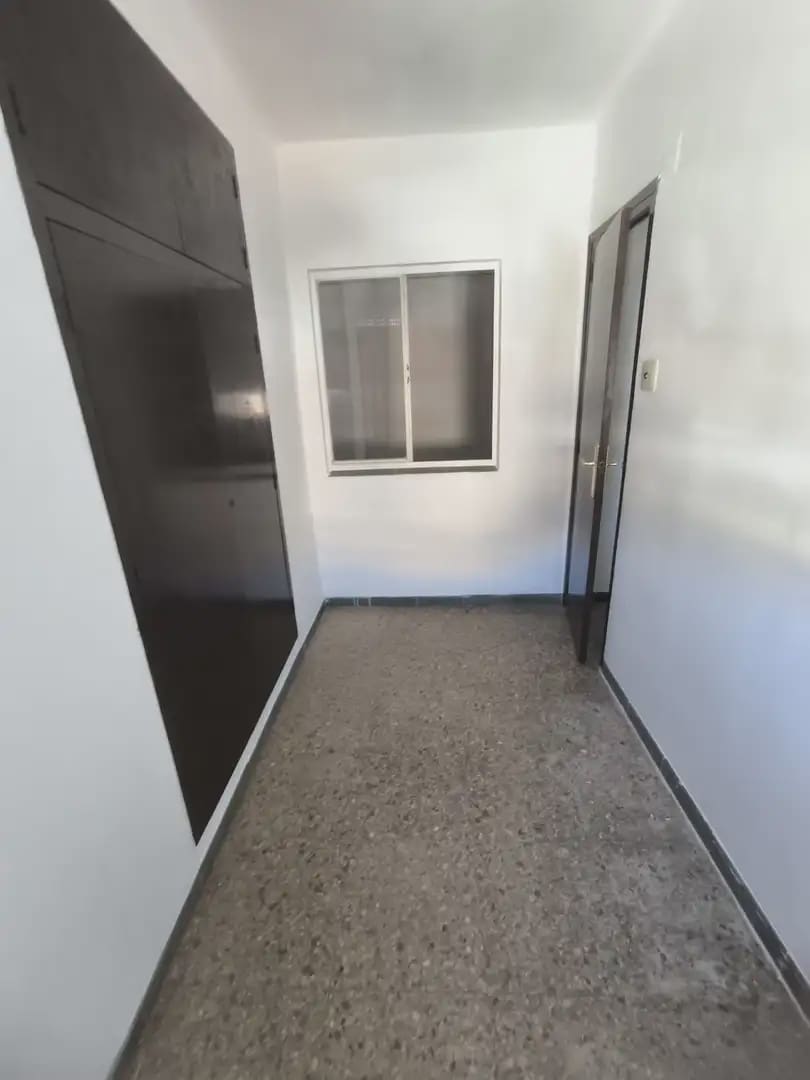 4 quarto Apartamento para venda em Alcoy / Alcoi - 90 000 € (Ref: 10094924)