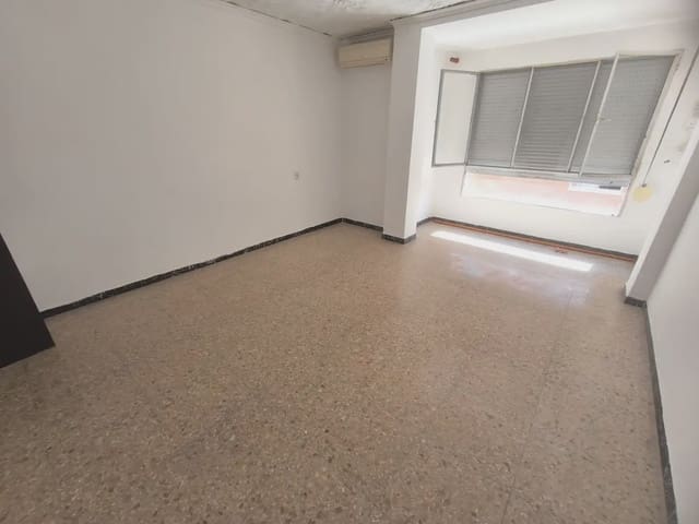 4 quarto Apartamento para venda em Alcoy / Alcoi - 90 000 € (Ref: 10094924)