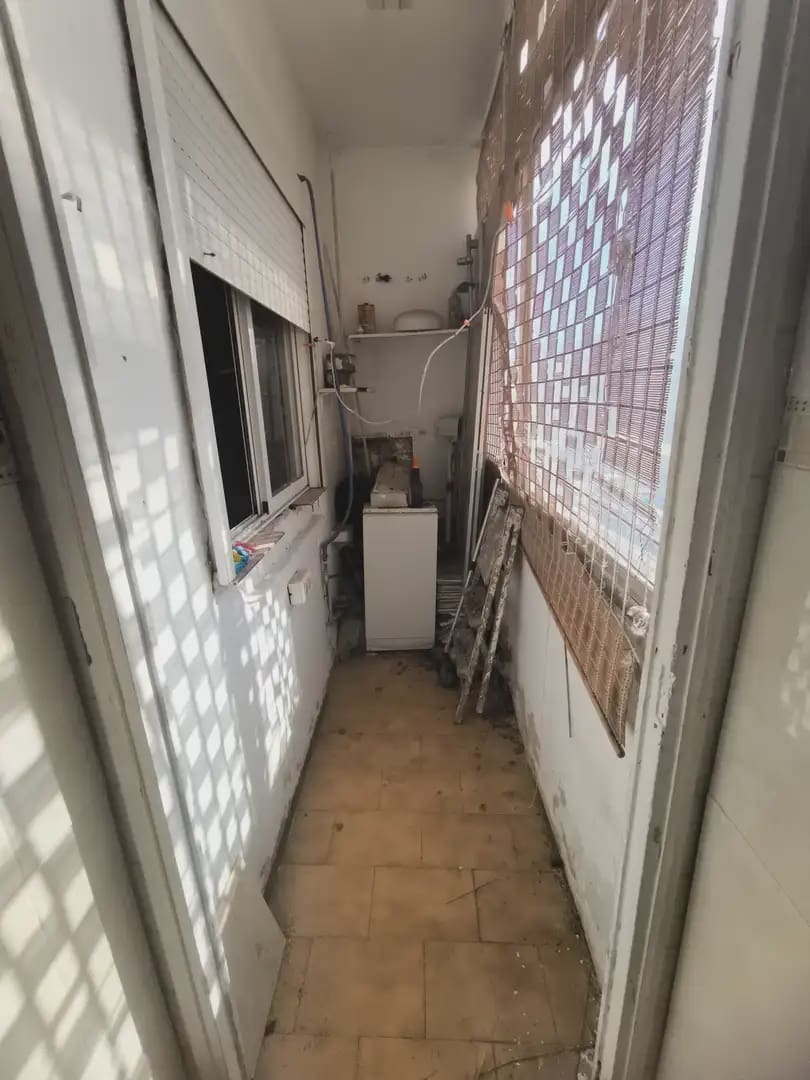4 bedroom Flat for sale in Alcoy / Alcoi - € 76,000 (Ref: 10101430)