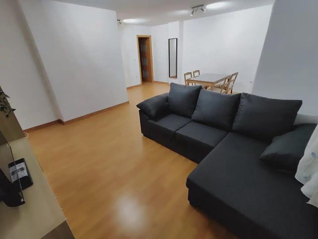 2 sovrum Lägenhet att hyra i Alcoy / Alcoi - 600 € (Ref: 10121081)