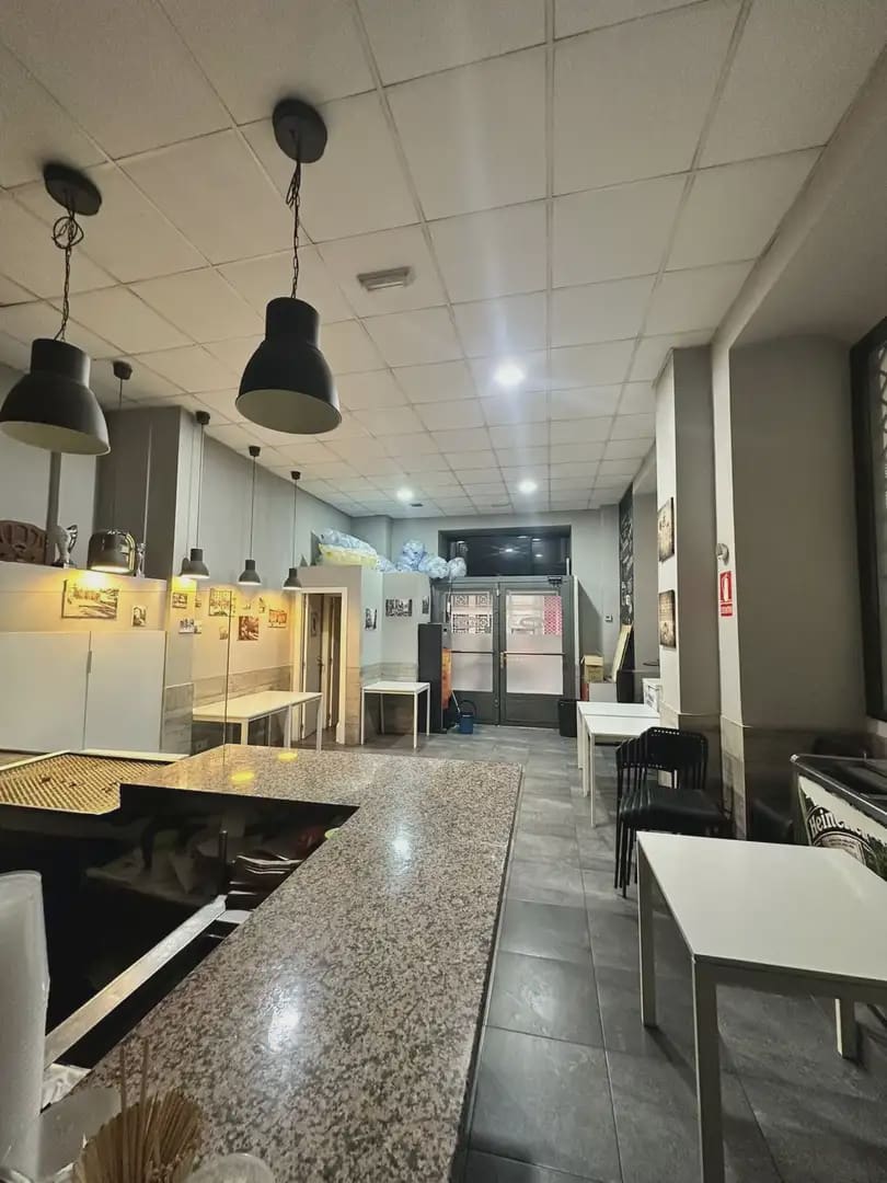 Local Comercial en Alcoy / Alcoi en venta - 235.000 € (Ref: 10124709)