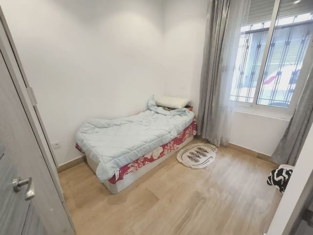 3 soveværelse Lejlighed til salg i Alcoy / Alcoi - € 85.000 (Ref: 10136359)