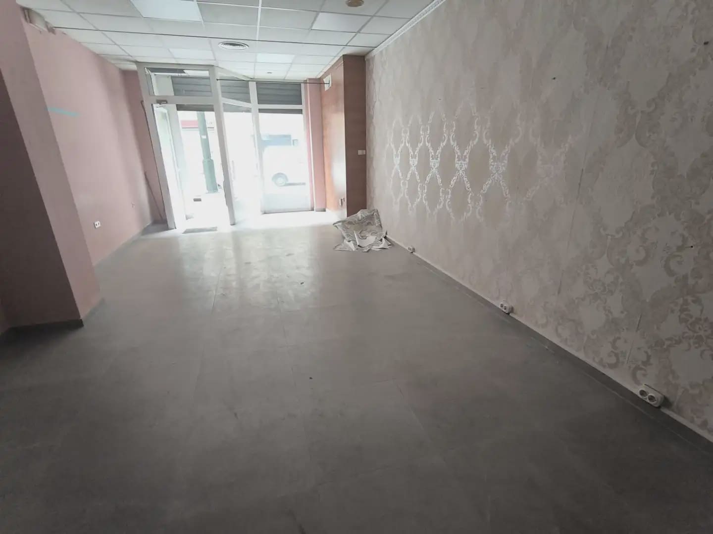 Komercyjne do wynajęcia w Alcoy / Alcoi - 450 € (Ref: 10140130)