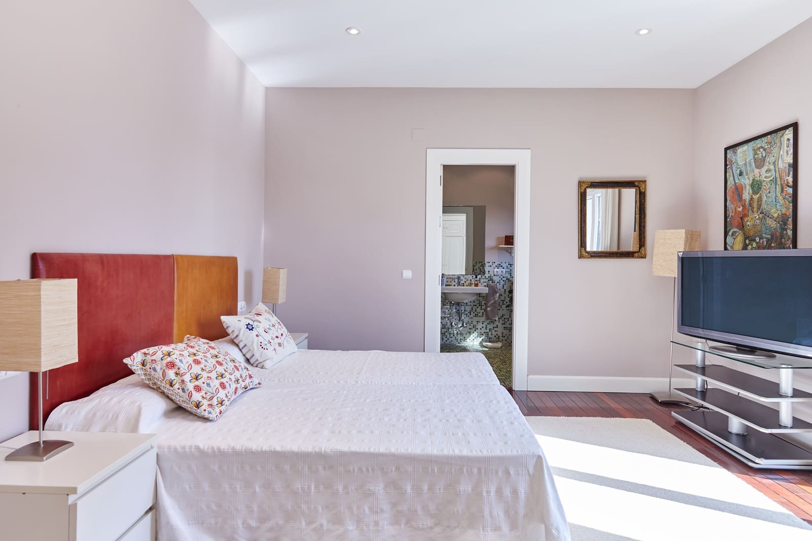 5 bedroom Villa for sale in La Carolina with pool garage - € 1,150,000 (Ref: 10106481)