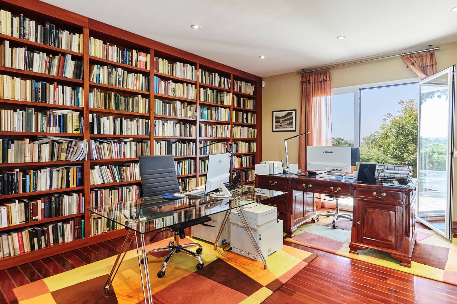 5 bedroom Villa for sale in La Carolina with pool garage - € 1,150,000 (Ref: 10106481)