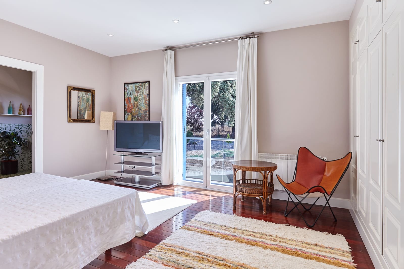 5 bedroom Villa for sale in La Carolina with pool garage - € 1,150,000 (Ref: 10106481)