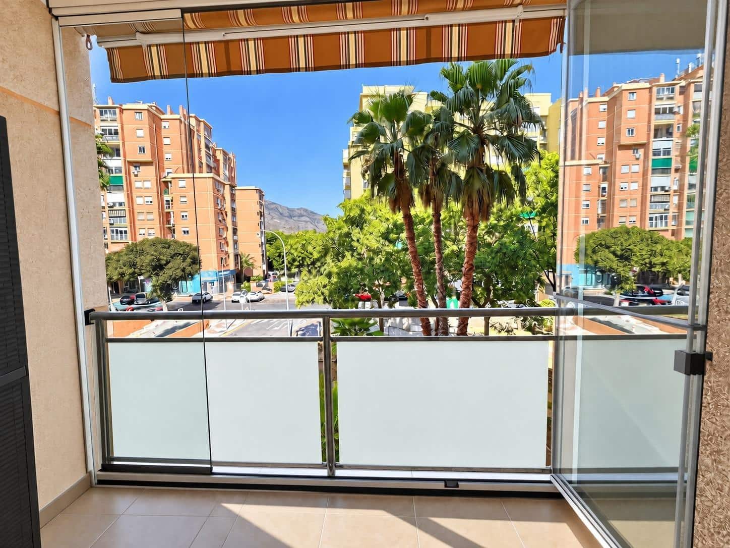 2 bedroom Flat for sale in Torremolinos with garage - € 330,000 (Ref: 10130237)