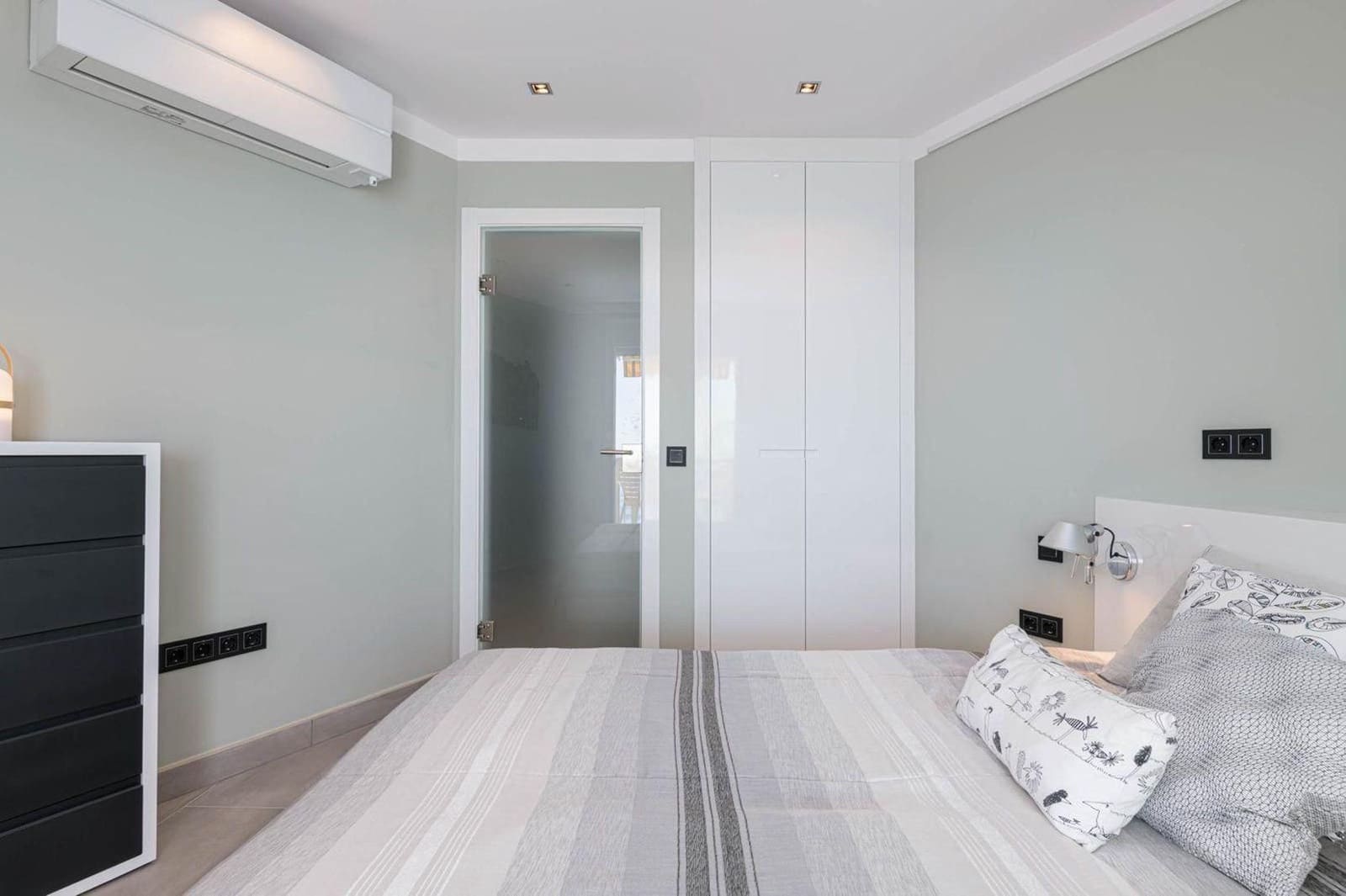 1 soveværelse Lejlighed til salg i Fuengirola - € 450.000 (Ref: 10130243)
