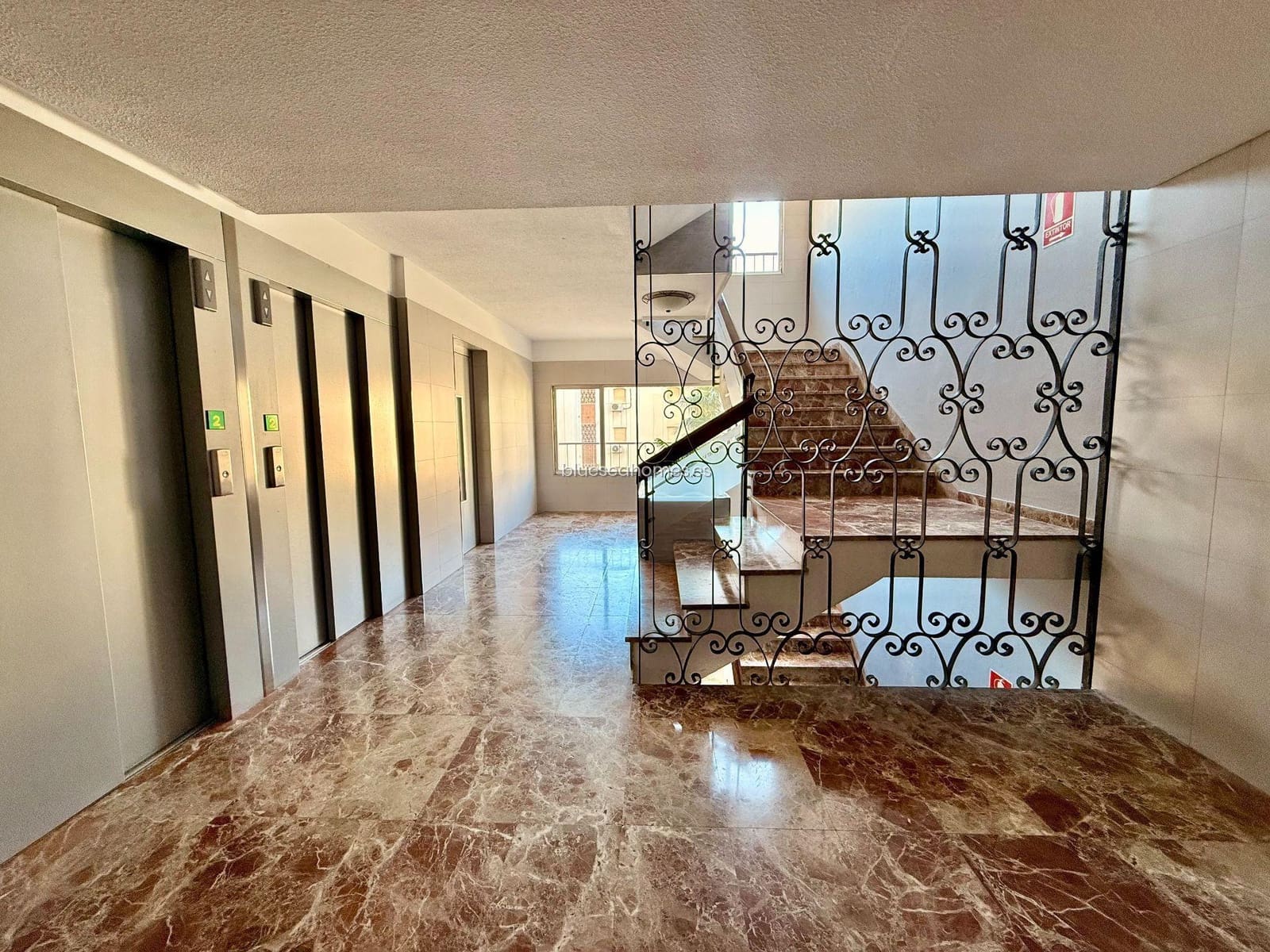 Yksiö myytävänä paikassa Benalmadena Costa mukana uima-altaan - 209 000 € (Ref: 10130244)