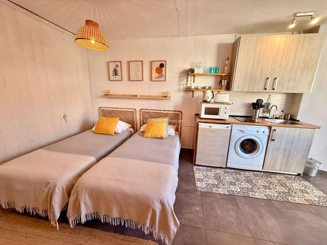 Yksiö myytävänä paikassa Benalmadena Costa, Benalmádena mukana uima-altaan - 209 000 € (Ref: 10130244)