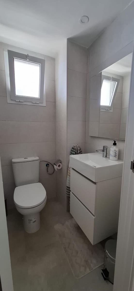 3 bedroom Flat for rent in Fuengirola with pool - € 2,100 (Ref: 10130252)