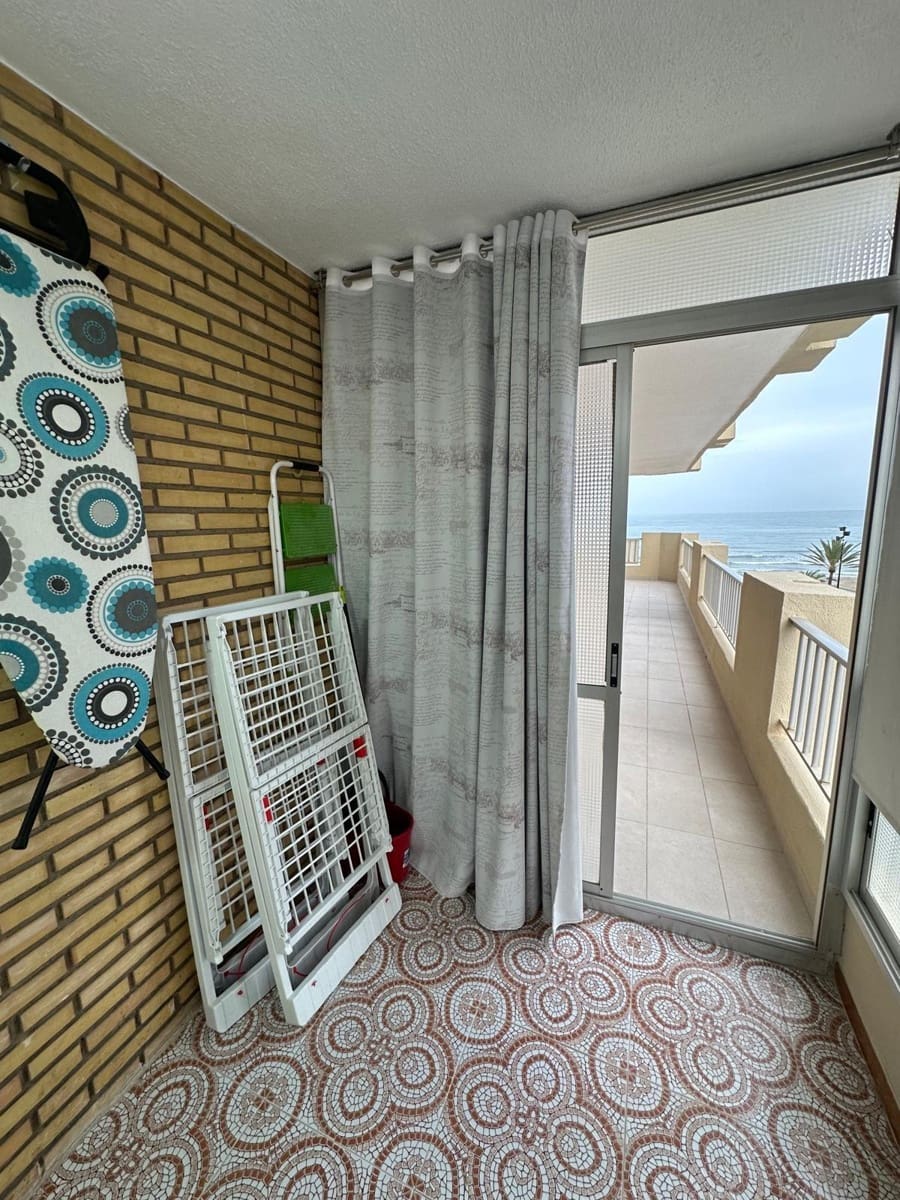 3 bedroom Flat for rent in Fuengirola with pool - € 2,100 (Ref: 10130252)