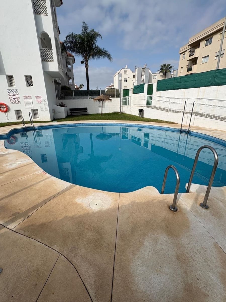 1 bedroom Flat for rent in Torremolinos - € 1,200 (Ref: 10130254)