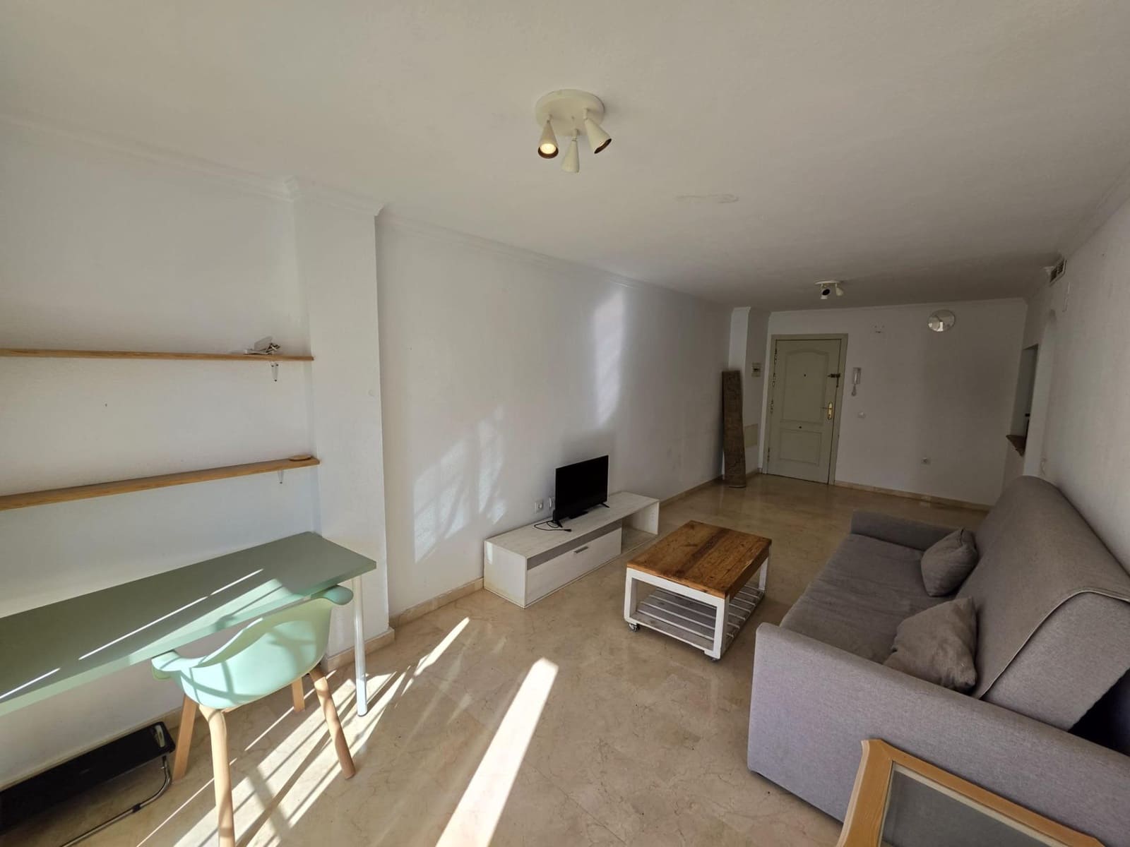 2 Zimmer Wohnung zu verkaufen in Torrequebrada mit Pool Garage - 312.000 € (Ref: 10130255)