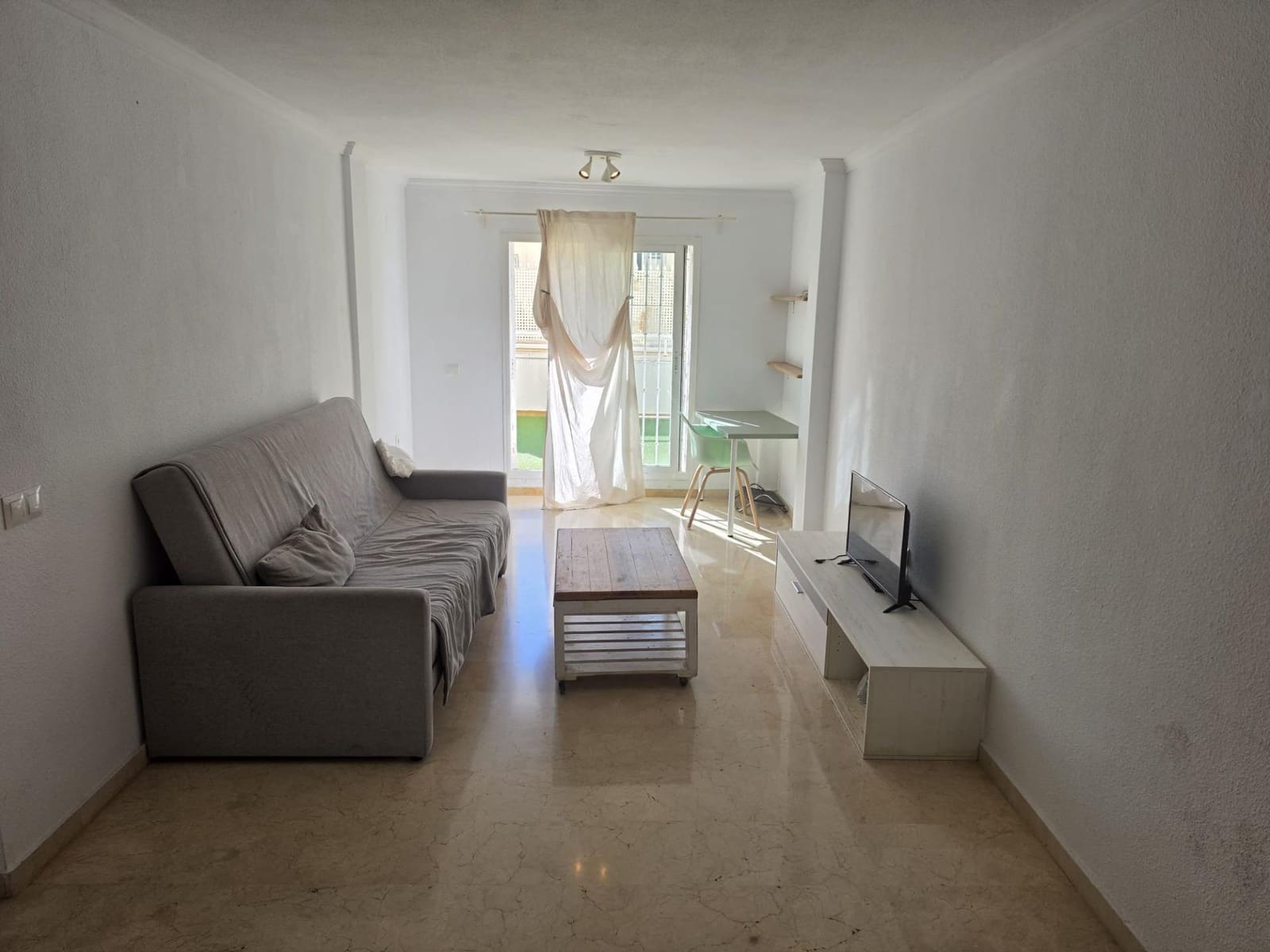 2 Zimmer Wohnung zu verkaufen in Torrequebrada mit Pool Garage - 312.000 € (Ref: 10130255)