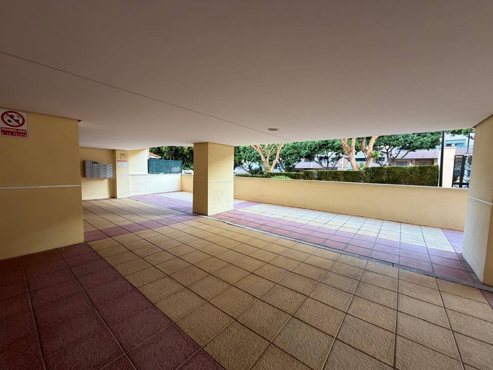3 bedroom Apartment for sale in Torremolinos with pool garage - € 500,000 (Ref: 10130256)