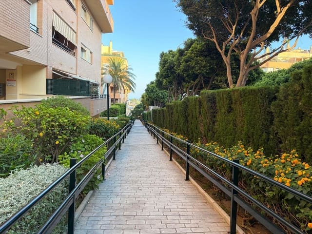 3 soveværelse Lejlighed til salg i Torremolinos med swimmingpool garage - € 500.000 (Ref: 10130256)