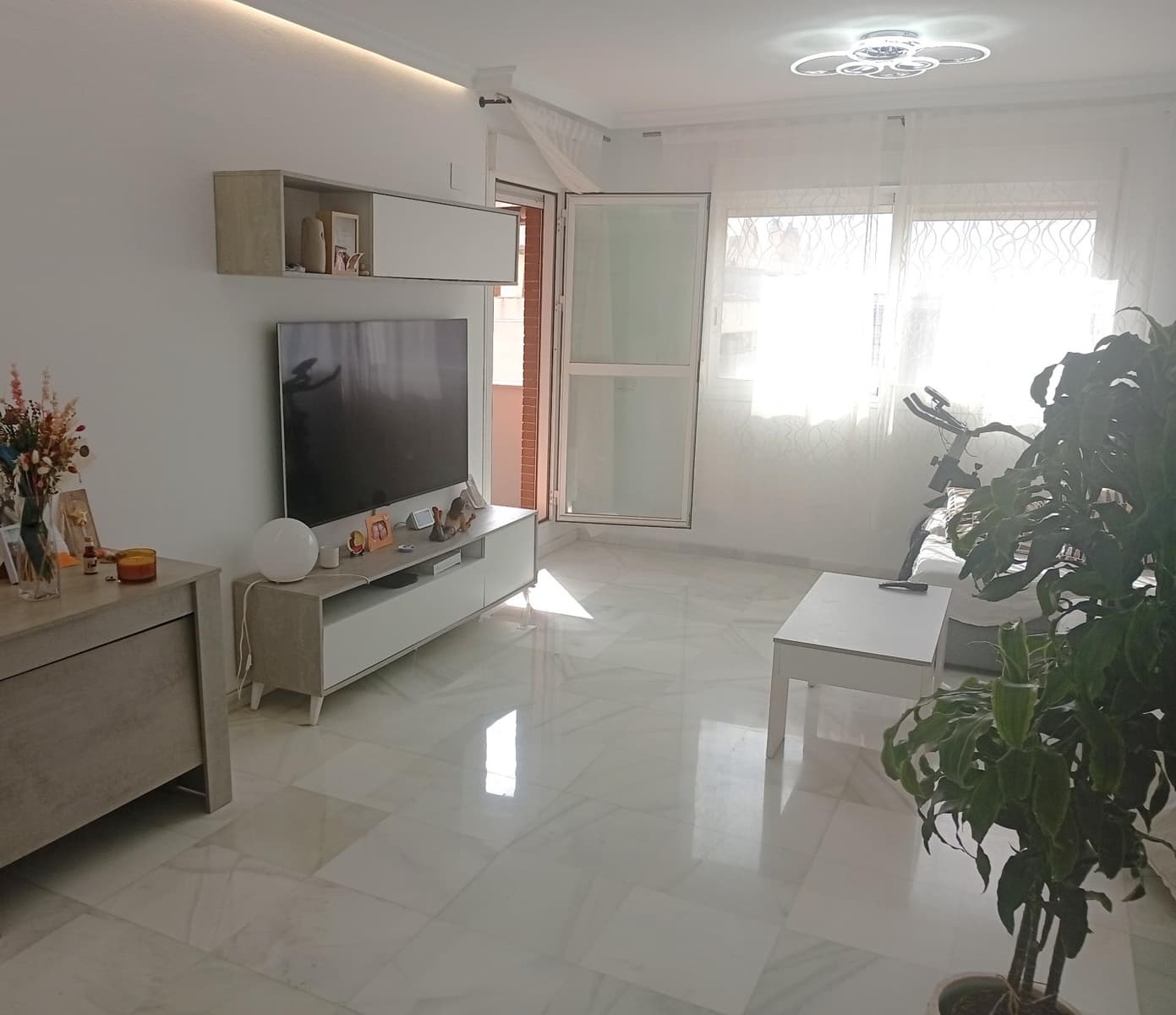 Piso de 3 habitaciones en Málaga ciudad en venta con piscina garaje - 600.000 € (Ref: 10130257)