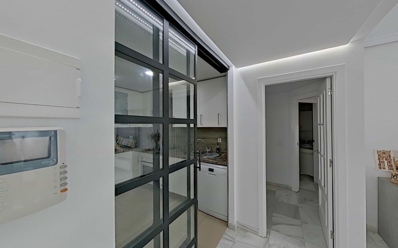 Piso de 3 habitaciones en Málaga ciudad en venta con piscina garaje - 600.000 € (Ref: 10130257)