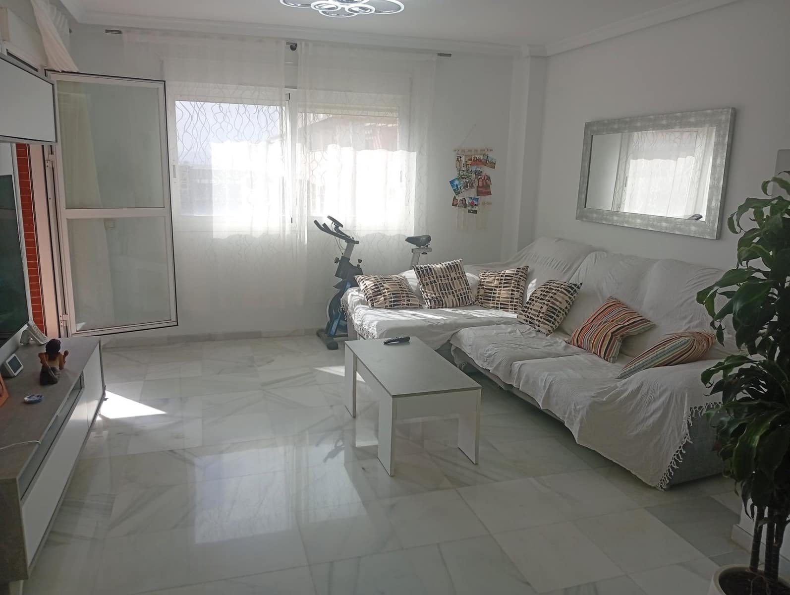 Piso de 3 habitaciones en Málaga ciudad en venta con piscina garaje - 600.000 € (Ref: 10130257)