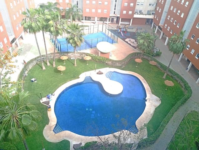 Piso de 3 habitaciones en Carretera de Cadiz, Málaga ciudad en venta con piscina garaje - 600.000 € (Ref: 10130257)