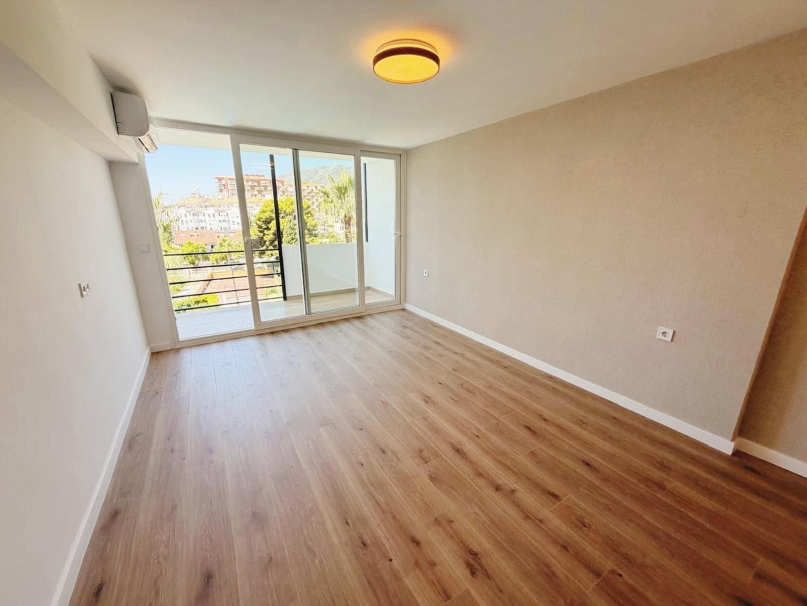 2 quarto Apartamento para venda em Benalmadena com piscina - 318 000 € (Ref: 10130258)