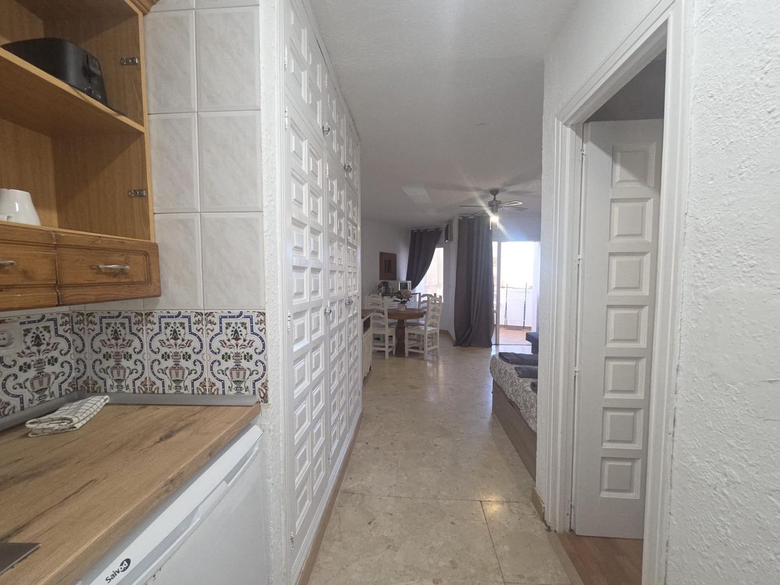 1 makuuhuone Asunto vuokrattavana paikassa Sitio de Calahonda mukana uima-altaan - 1 100 € (Ref: 10136288)