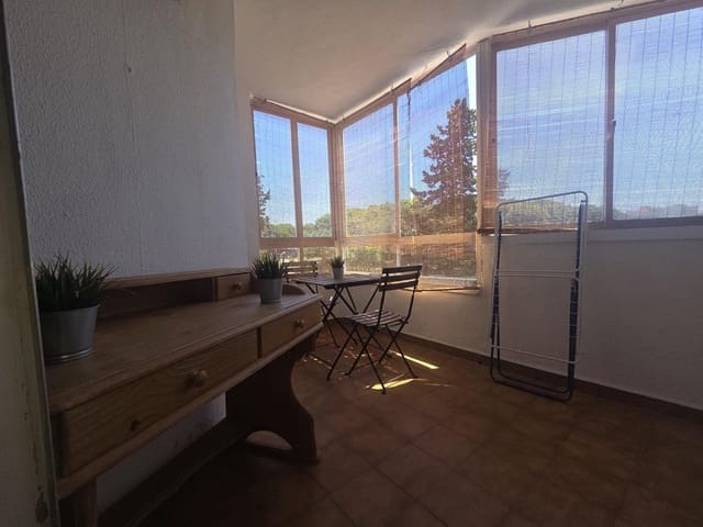 1 makuuhuone Asunto vuokrattavana paikassa Sitio de Calahonda, Mijas mukana uima-altaan - 1 100 € (Ref: 10136288)